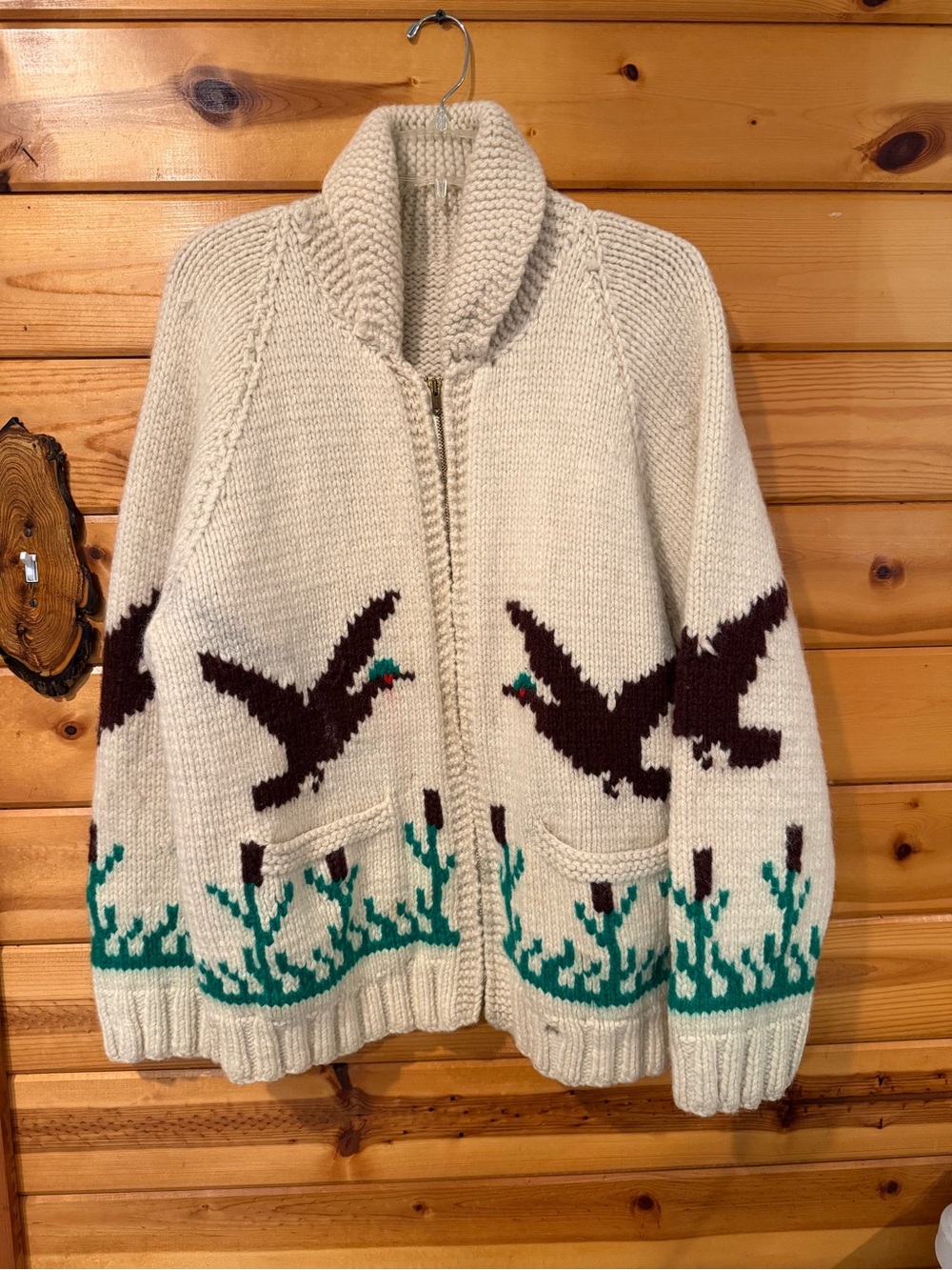 Vintage 1950โs Mary Maxim Wild Duck Cowichan Sweater Heavy Wool Cardigan